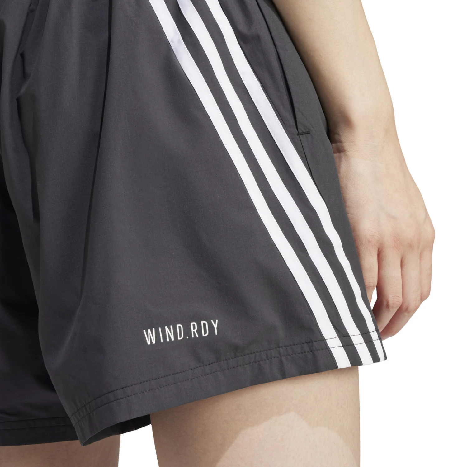 Short Tissé Femme Adidas Future Icons 3 Stripes 6 Short Tissé Femme Adidas Future Icons 3 Stripes – Image 6