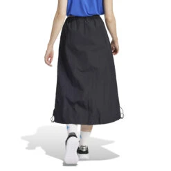 Jupe Cargo Femme Adidas City Escape 10 Jupe Cargo Femme Adidas City Escape -BULLPADEL Soldes Magasin adidas iq4834 4 apparel on model back view white