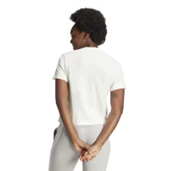 T-shirt Femme Adidas Floral Graphic Big Logo 5 T-shirt Femme Adidas Floral Graphic Big Logo -BULLPADEL Soldes Magasin adidas is4258 5 apparel on model back view white 030824