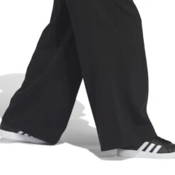 Pantalon Coupe Large En Molleton Femme Adidas All Szn 7 Pantalon Coupe Large En Molleton Femme Adidas All Szn -BULLPADEL Soldes Magasin adidas iw1289 7 apparel on model detail view 2 white