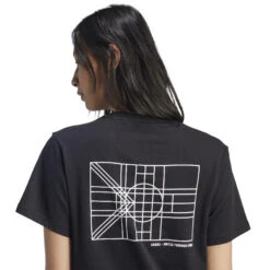 T-shirt Femme Adidas House Of Tiro Nations Graphic -BULLPADEL Soldes Magasin adidas iy3439 8 apparel on model detail view 2 white