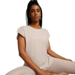 T-shirt Femme Puma Studio Foundation